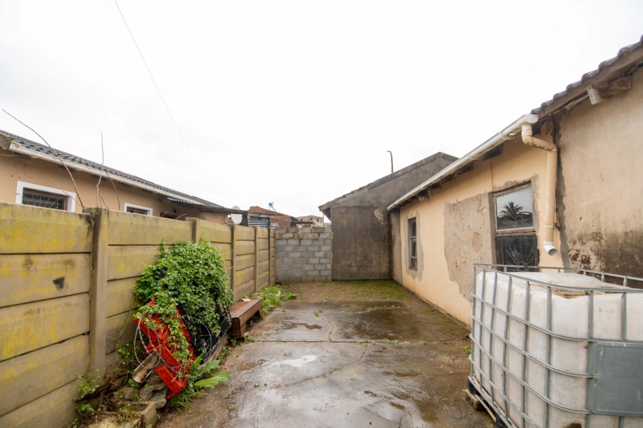 4 Bedroom Property for Sale in Bethelsdorp Eastern Cape